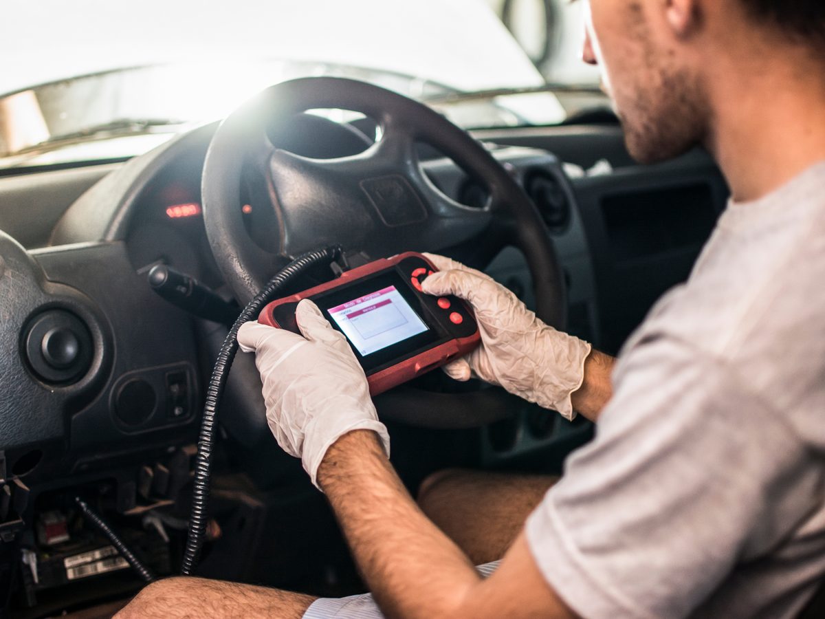 Diagnostyka komputerowa - podłączenie skanera OBD
